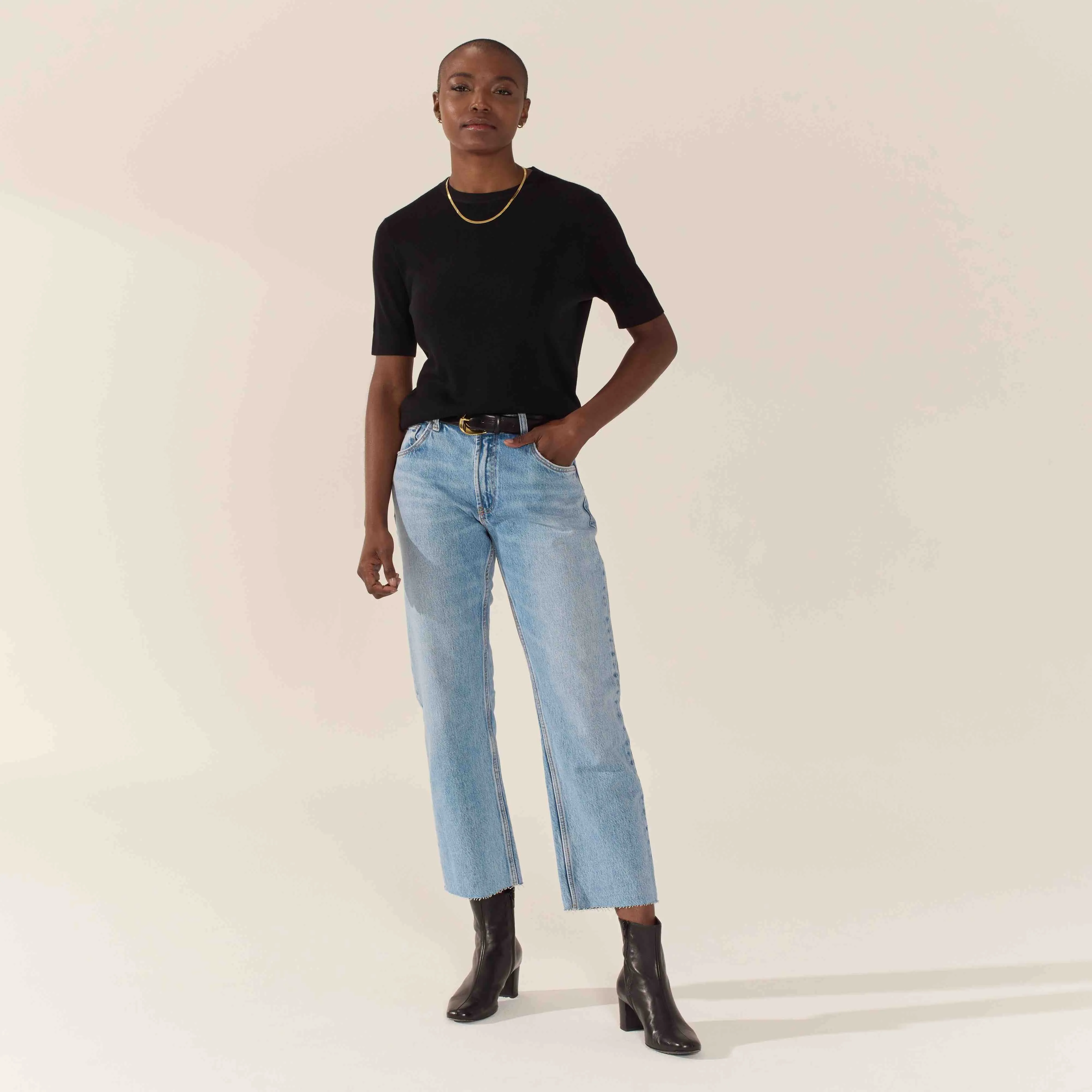 Emelie Featherlight Tee