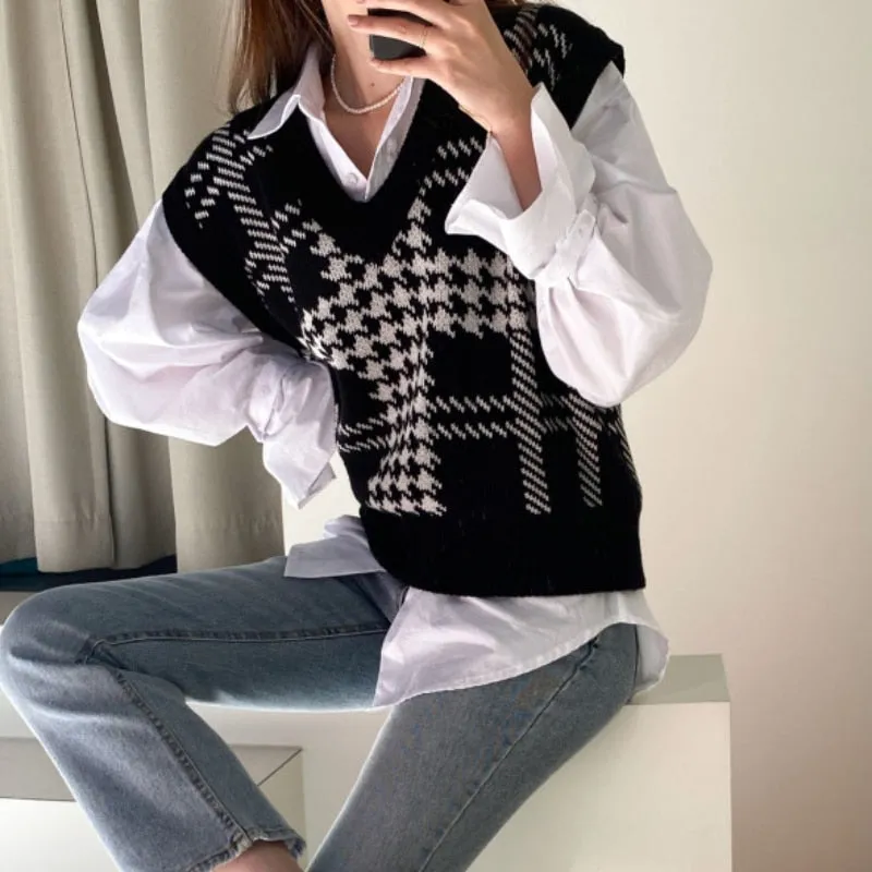 V Neck Loose Hounds Vest Sleeveless Women Casual Autumn Winter Knit Sweater Oversized Fashion Pullover Khaki