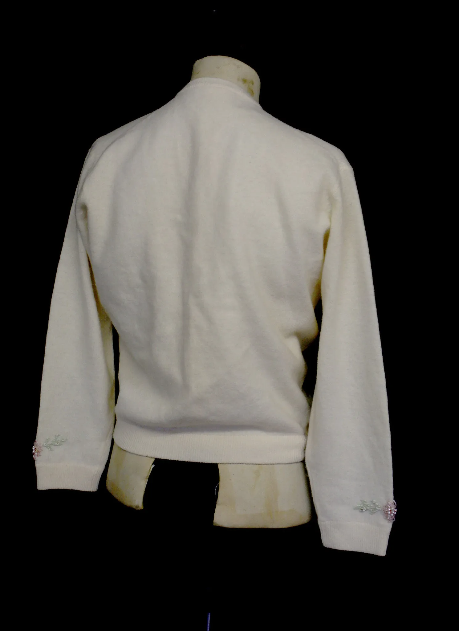 Vintage 1960s Beaded Ivory Cream Cardigan