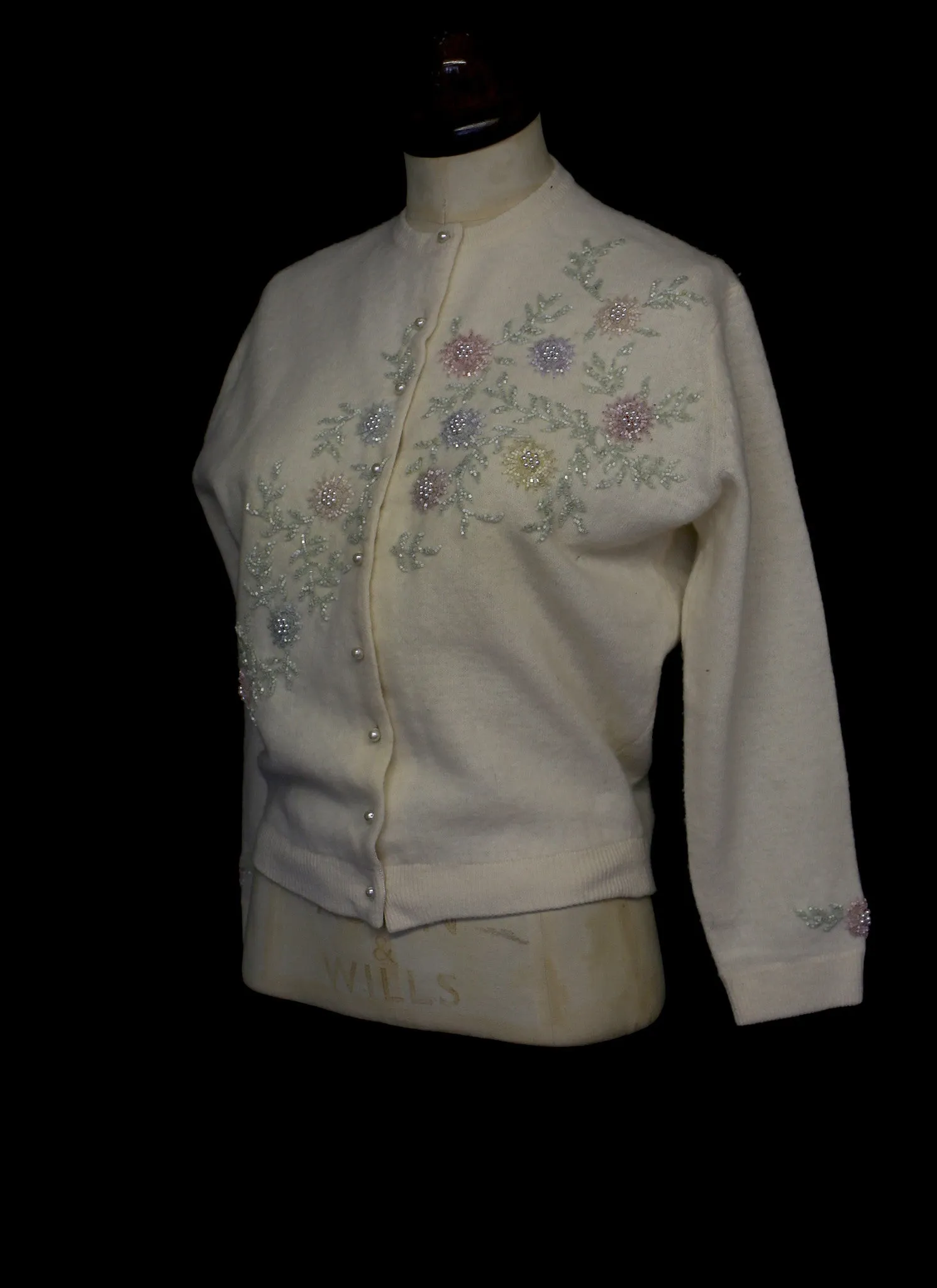 Vintage 1960s Beaded Ivory Cream Cardigan